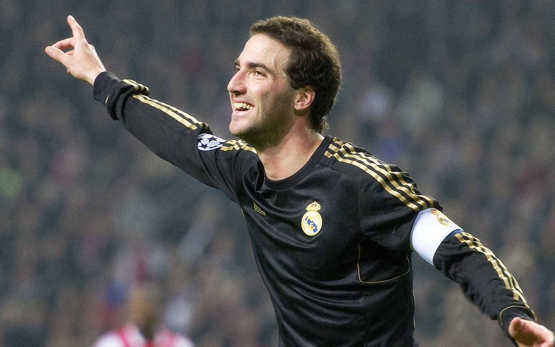 APEX英雄 青训营培养体系完善，apex英雄训练场在哪