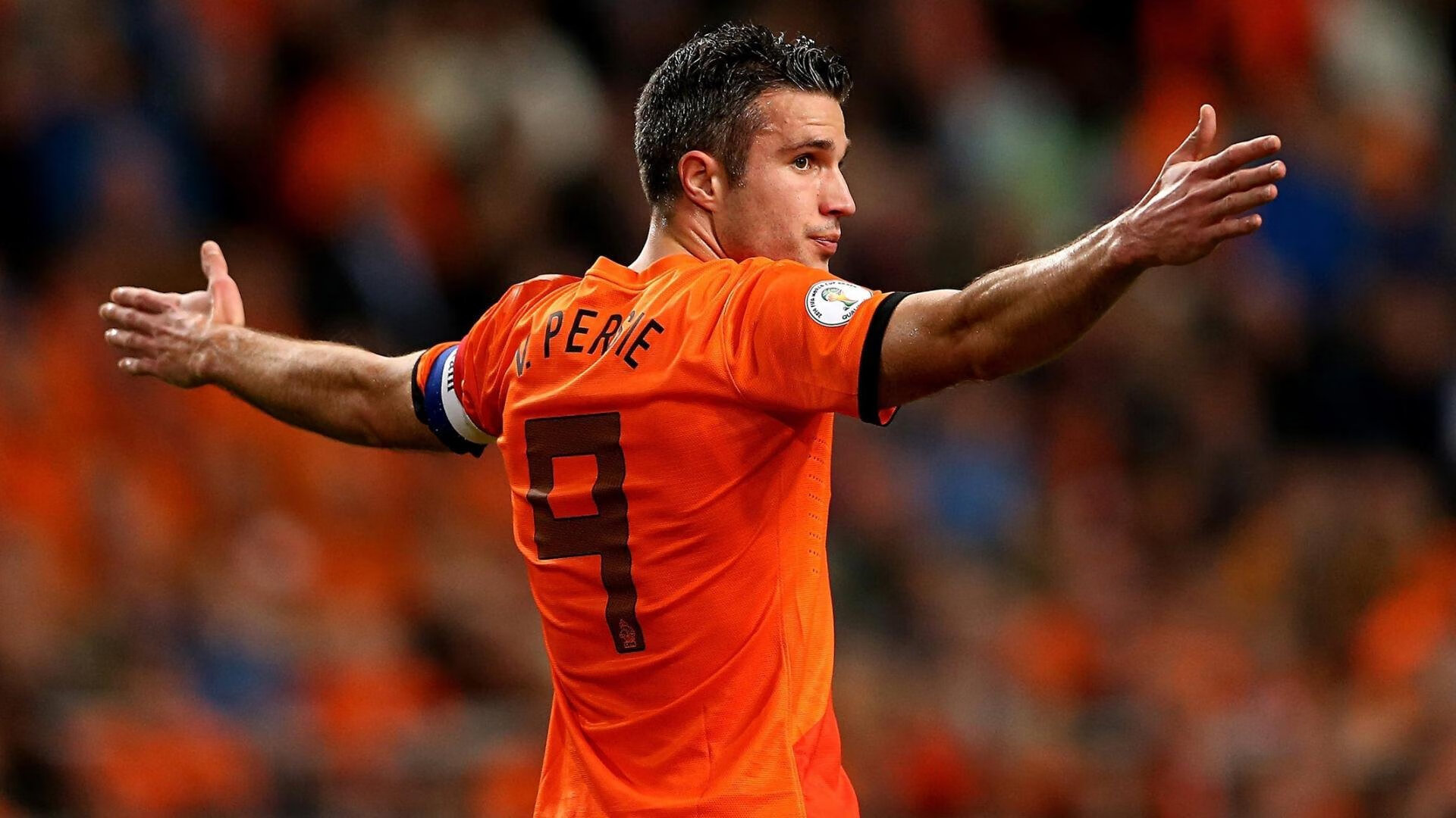 《虚拟现实（VR）与电竞深度融合，引领未来发展方向》，虚拟现实和vr的区别